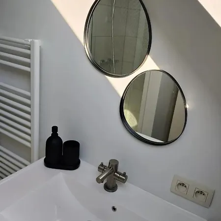 Bel-Etage Bruges Homestay - Free Parking - Entire Floor Exterior photo