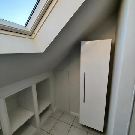 Bel-Etage Bruges Homestay - Free Parking - Entire Floor Exterior photo